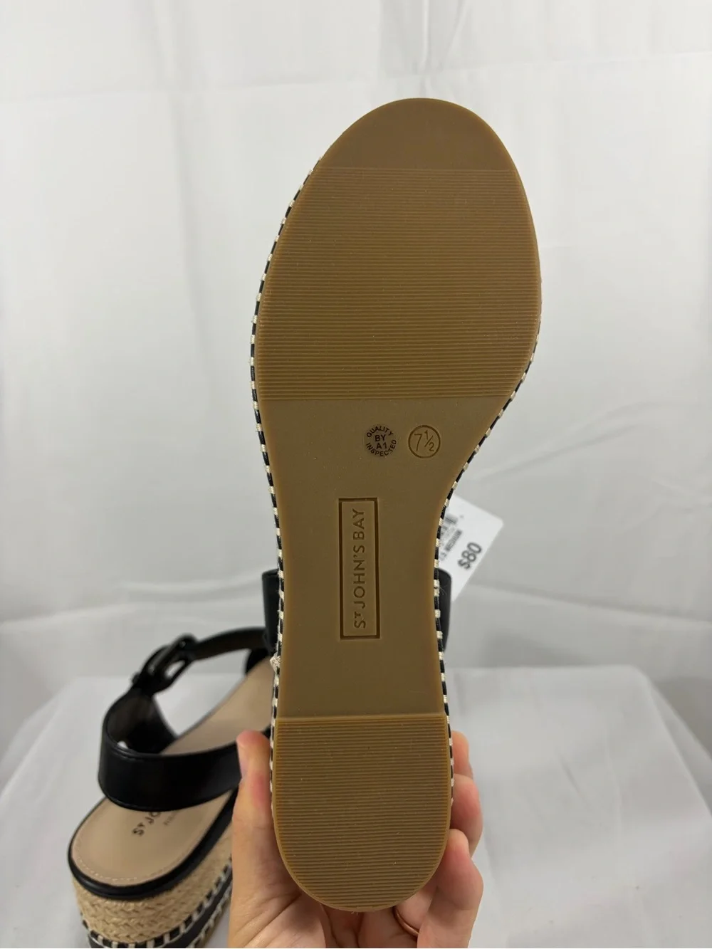 St. Johns Bay •women’s size